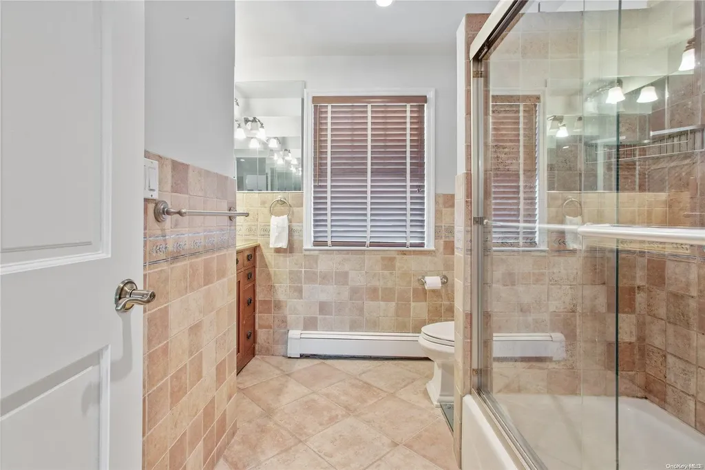 315 Horton Highway Mineola NY 11501