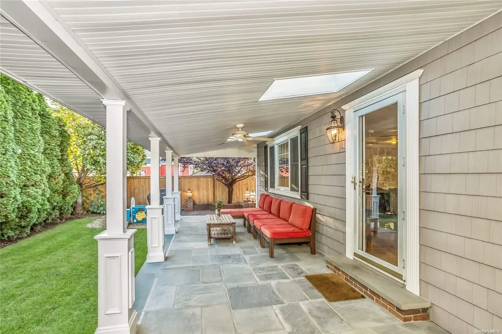 315 Horton Highway Mineola NY 11501