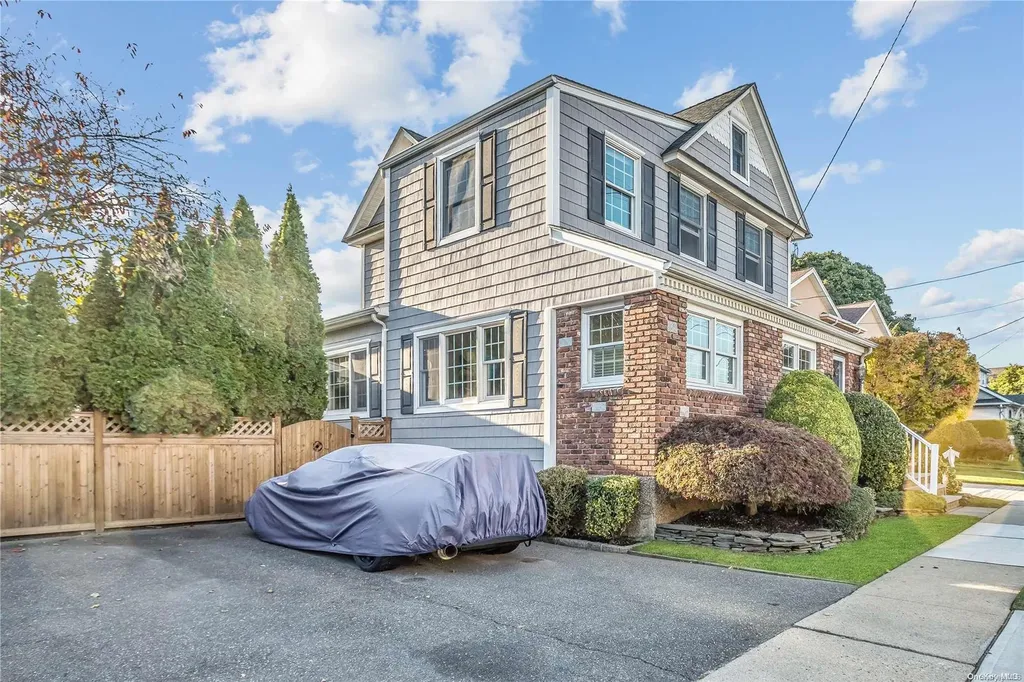 315 Horton Highway Mineola NY 11501