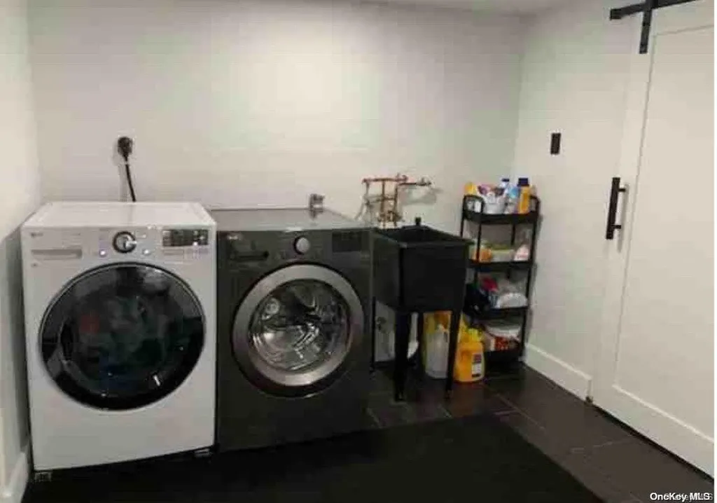 Glen Cove NY 11542