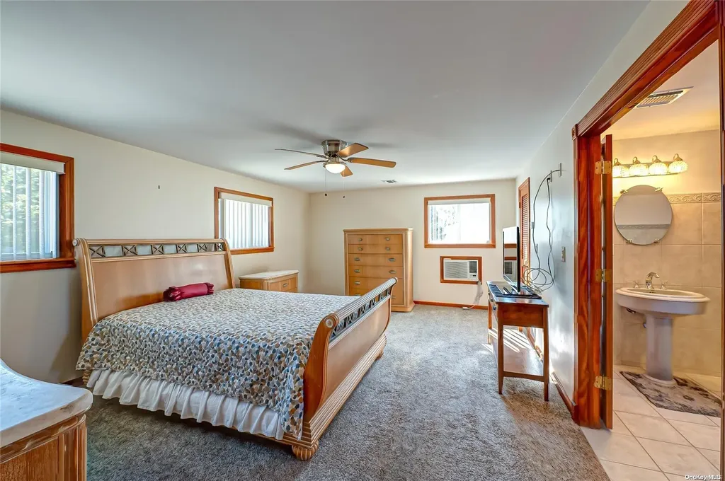 1500 Chicago Avenue Bay Shore NY 11706