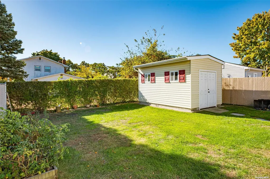 1500 Chicago Avenue Bay Shore NY 11706