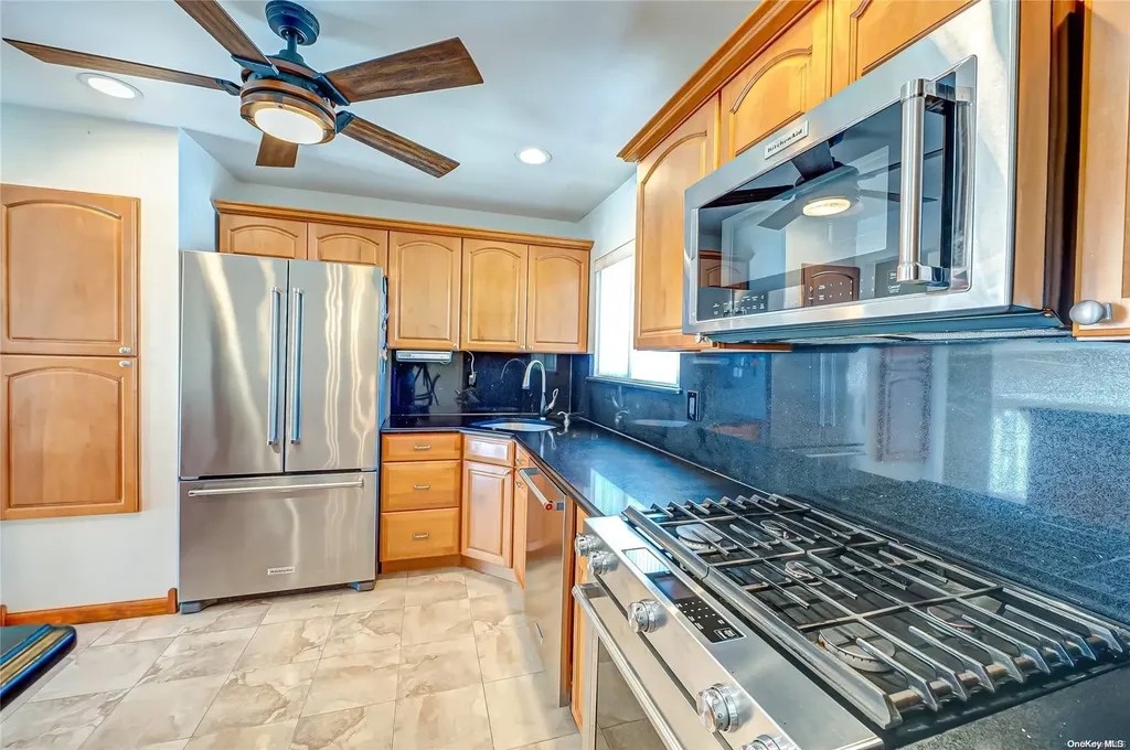 1500 Chicago Avenue Bay Shore NY 11706
