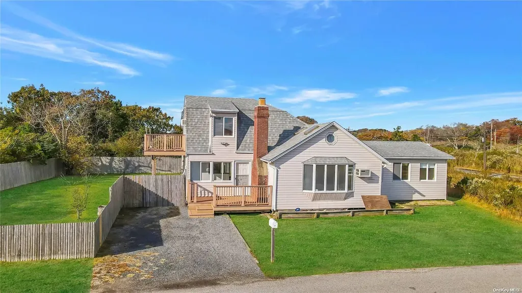 9 Riviera Drive Mastic Beach NY 11951