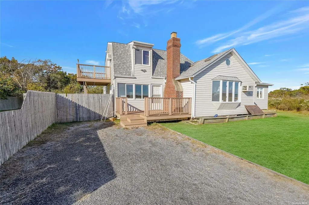 9 Riviera Drive Mastic Beach NY 11951