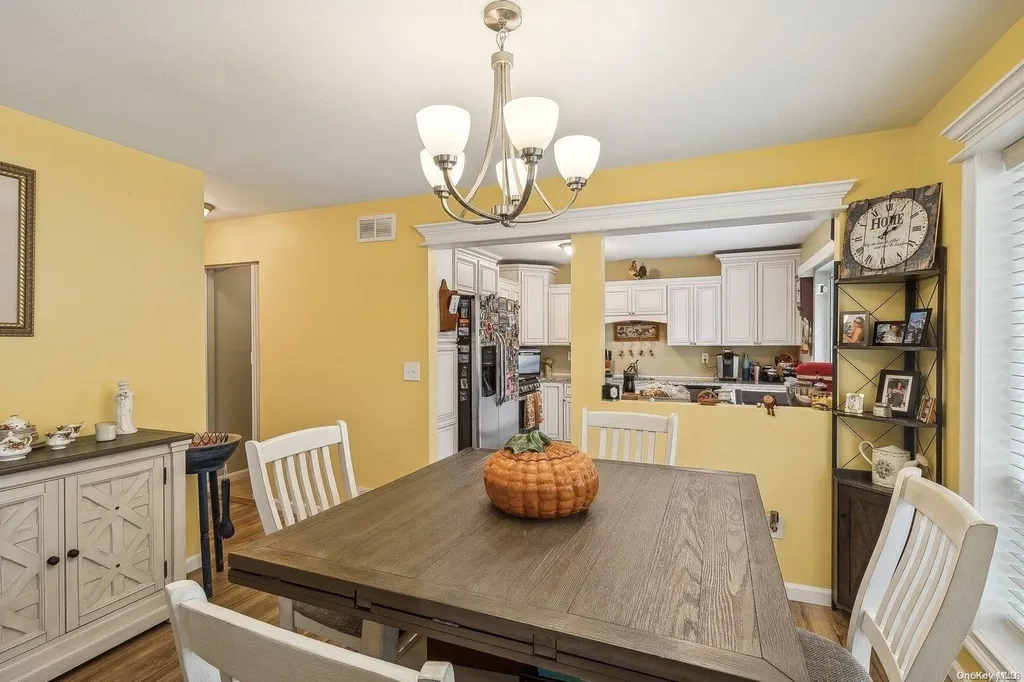 1 Saddlebrook Court Middle Island NY 11953