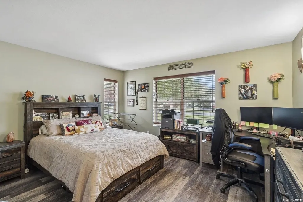 1 Saddlebrook Court Middle Island NY 11953