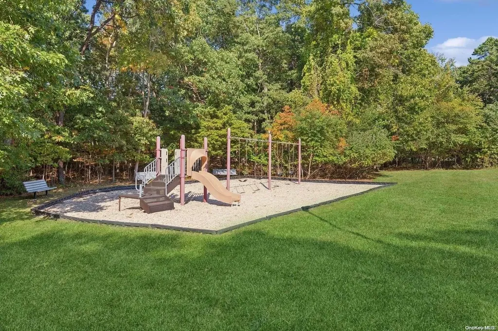 1 Saddlebrook Court Middle Island NY 11953