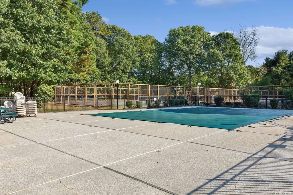 1 Saddlebrook Court Middle Island NY 11953