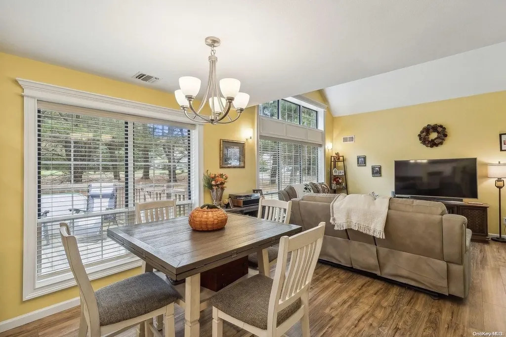 1 Saddlebrook Court Middle Island NY 11953