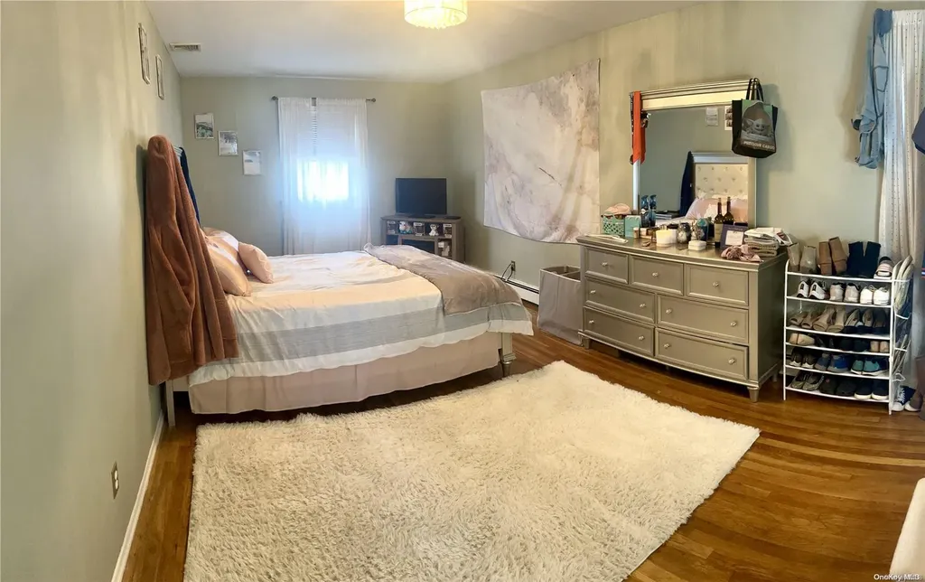 254 Haypath Road Old Bethpage NY 11804