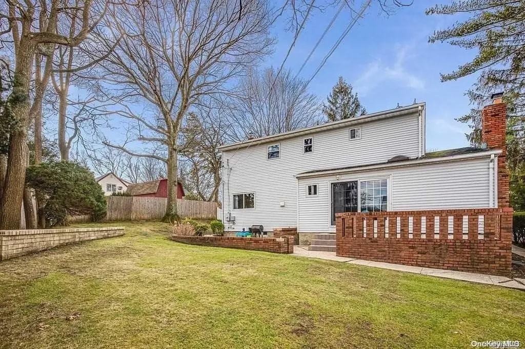 254 Haypath Road Old Bethpage NY 11804