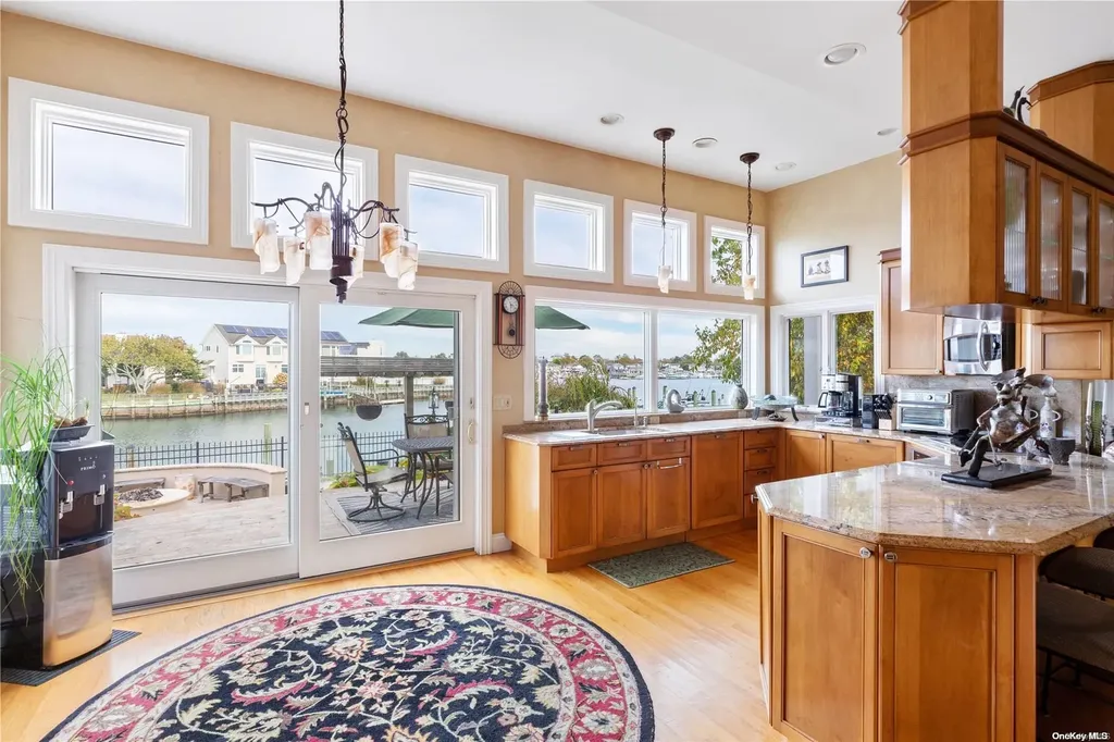 2915 Shore Drive Merrick NY 11566