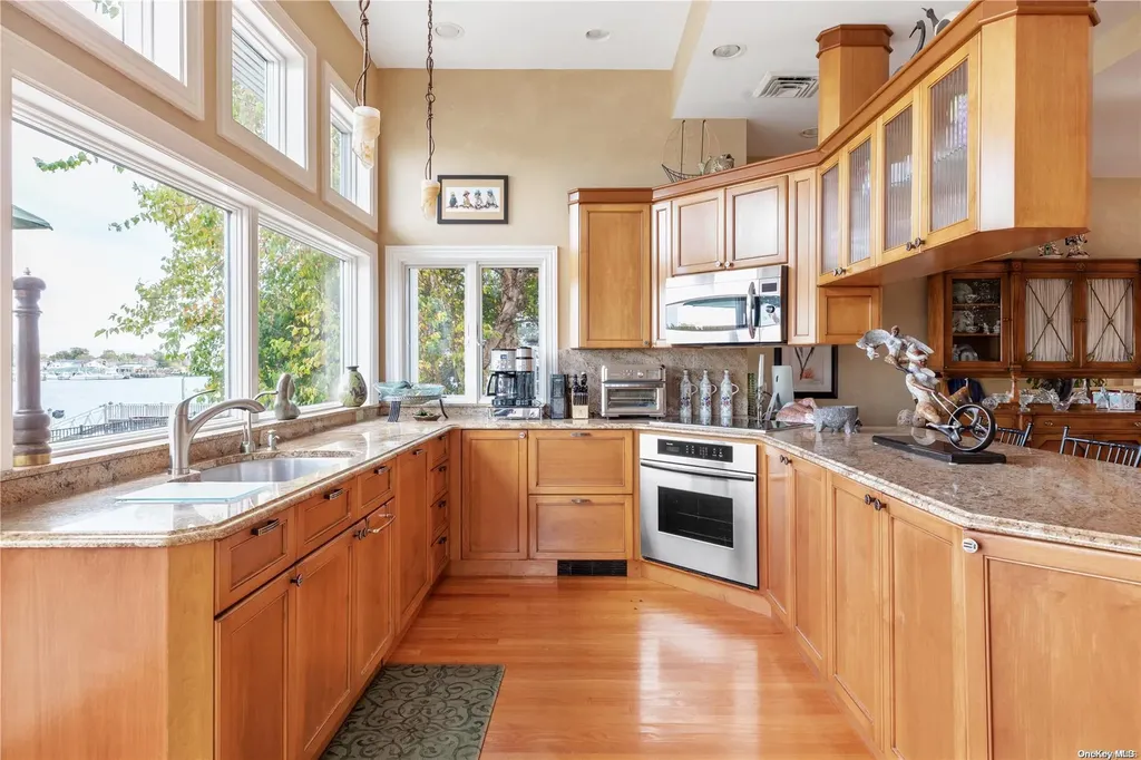 2915 Shore Drive Merrick NY 11566