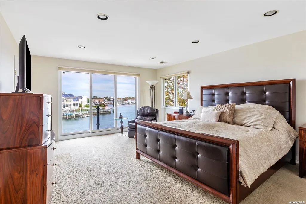 2915 Shore Drive Merrick NY 11566