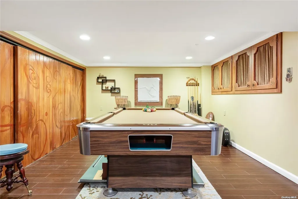 2915 Shore Drive Merrick NY 11566