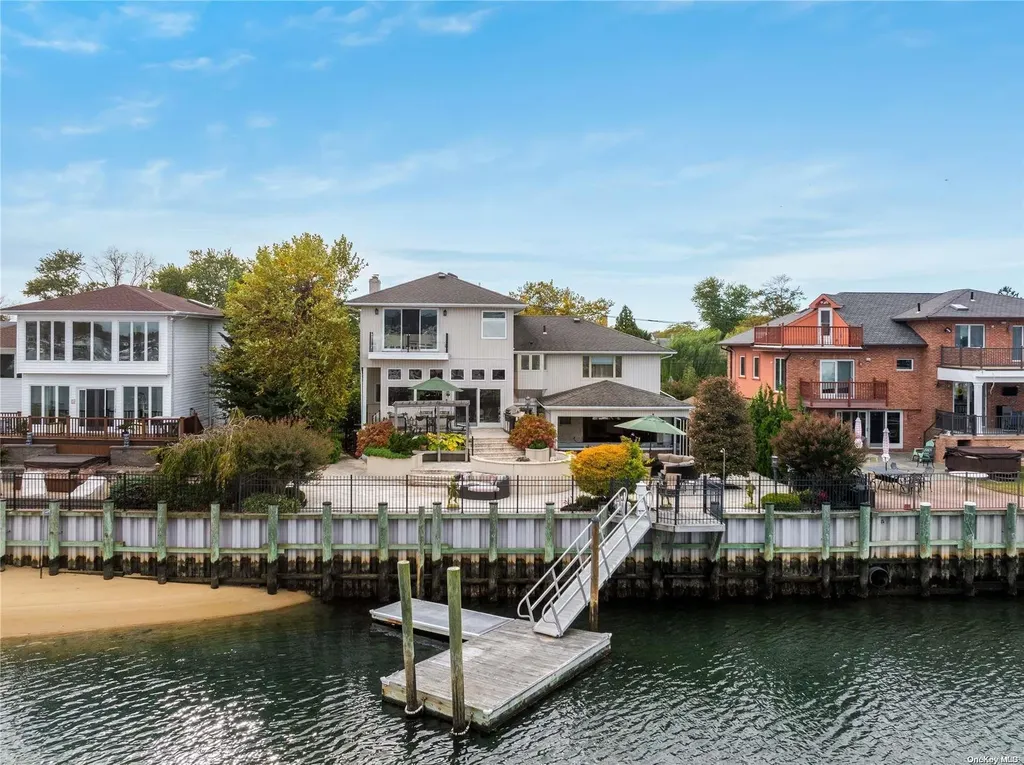 2915 Shore Drive Merrick NY 11566