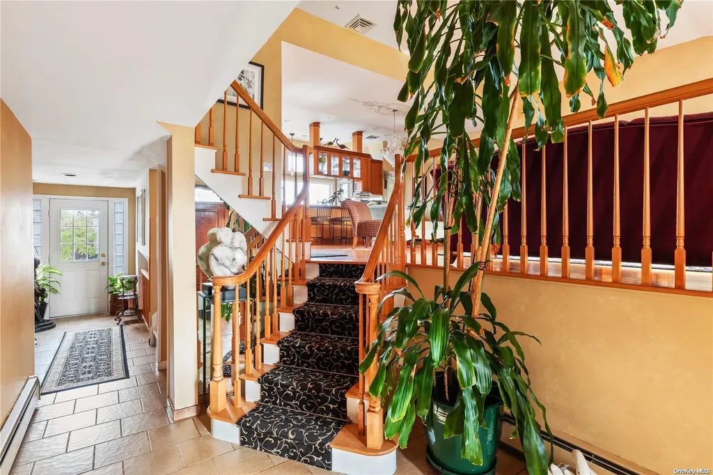 2915 Shore Drive Merrick NY 11566