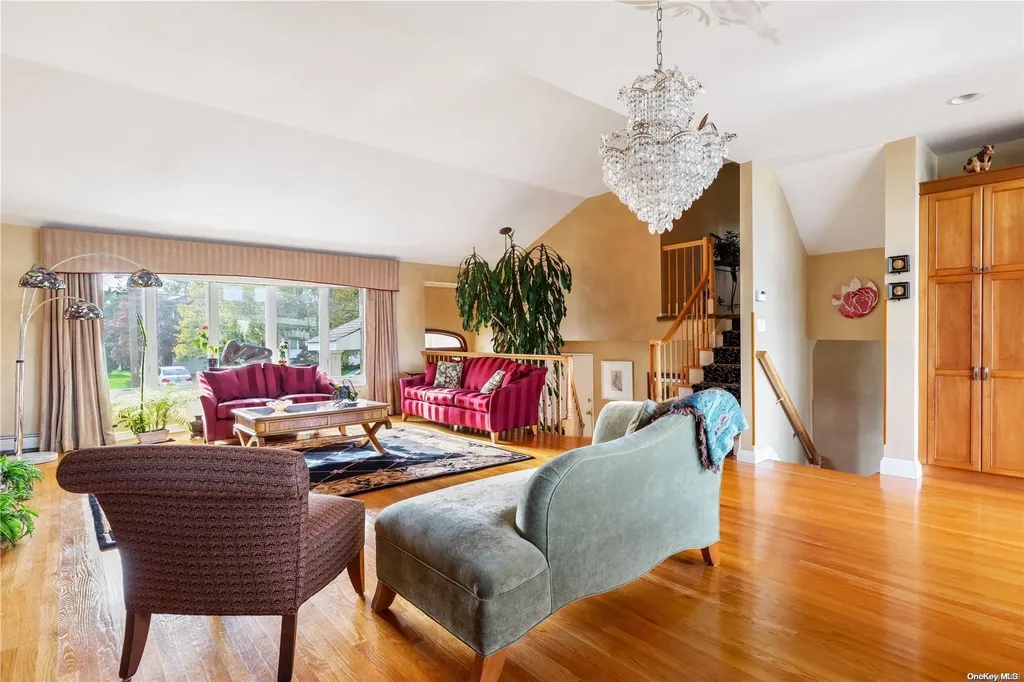 2915 Shore Drive Merrick NY 11566