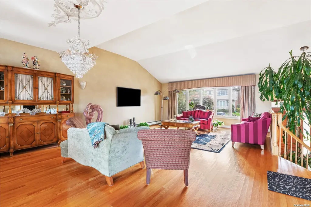 2915 Shore Drive Merrick NY 11566