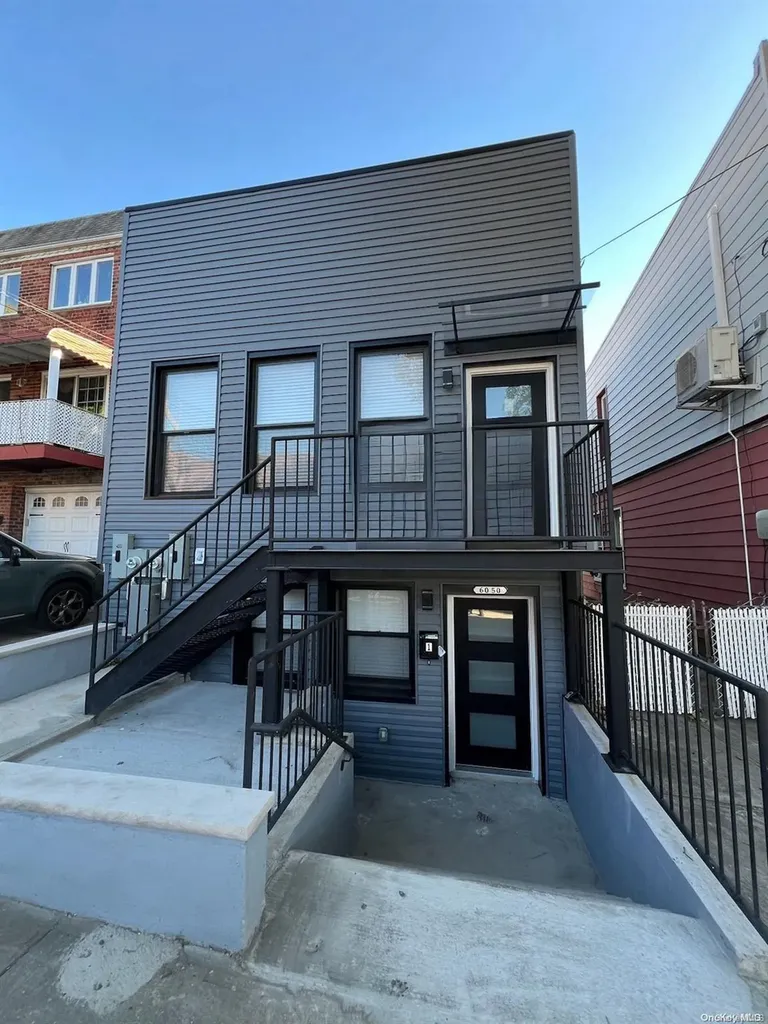 60-50 59th Avenue Maspeth NY 11378
