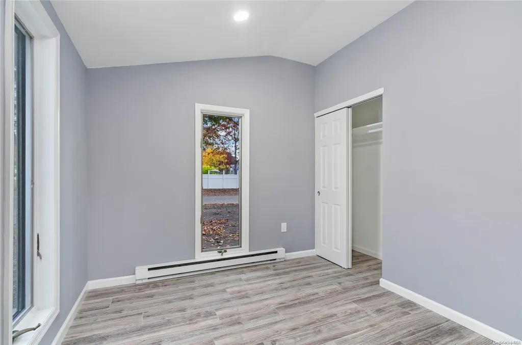 10 Helene Drive Shirley NY 11967