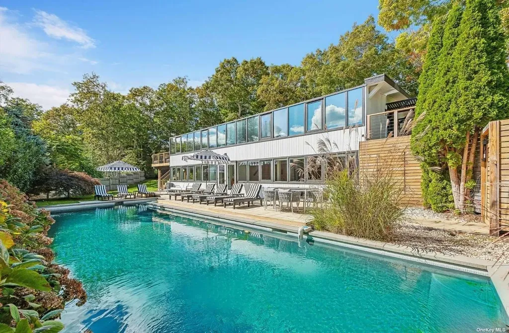 69 Three Mile Harbor Drive East Hampton NY 11937
