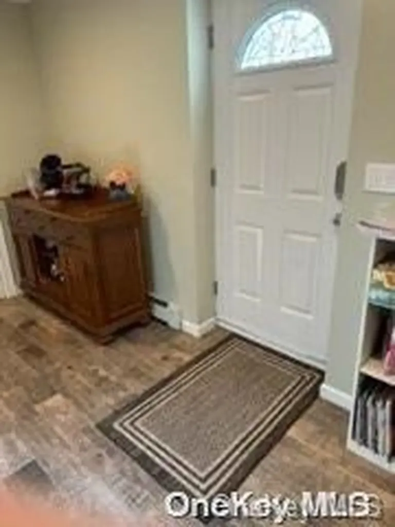 55 Timber Ridge Drive Coram NY 11727