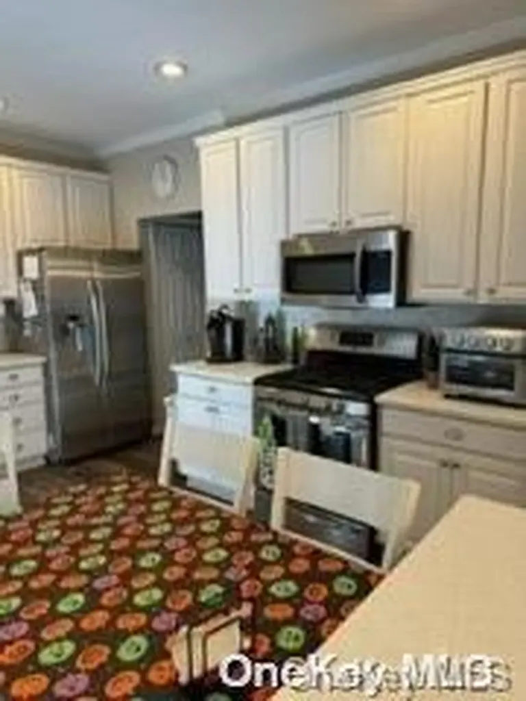 55 Timber Ridge Drive Coram NY 11727