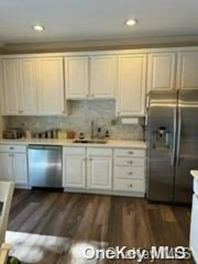 55 Timber Ridge Drive Coram NY 11727