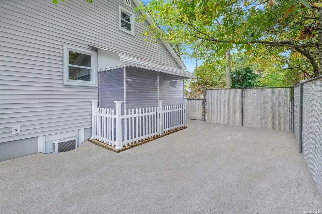 111 Wood Avenue Mastic NY 11950