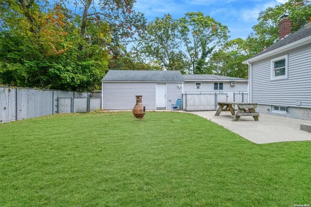 111 Wood Avenue Mastic NY 11950