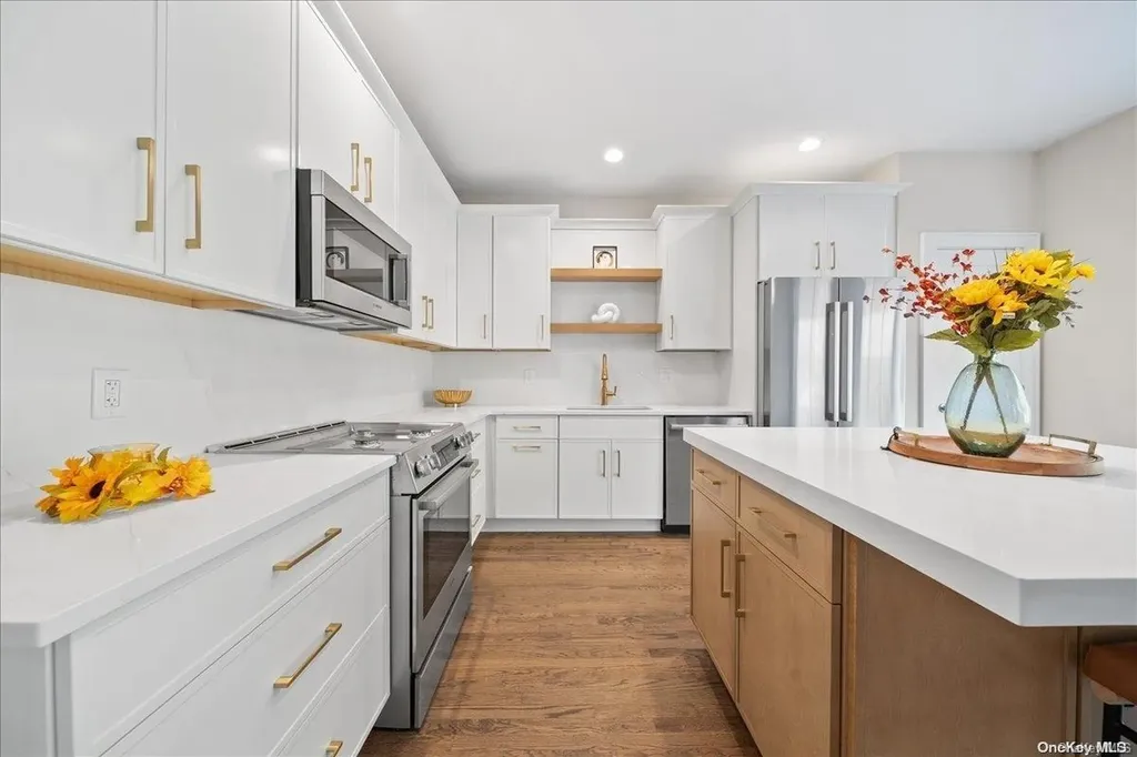 3 Paddington Circle Smithtown NY 11787