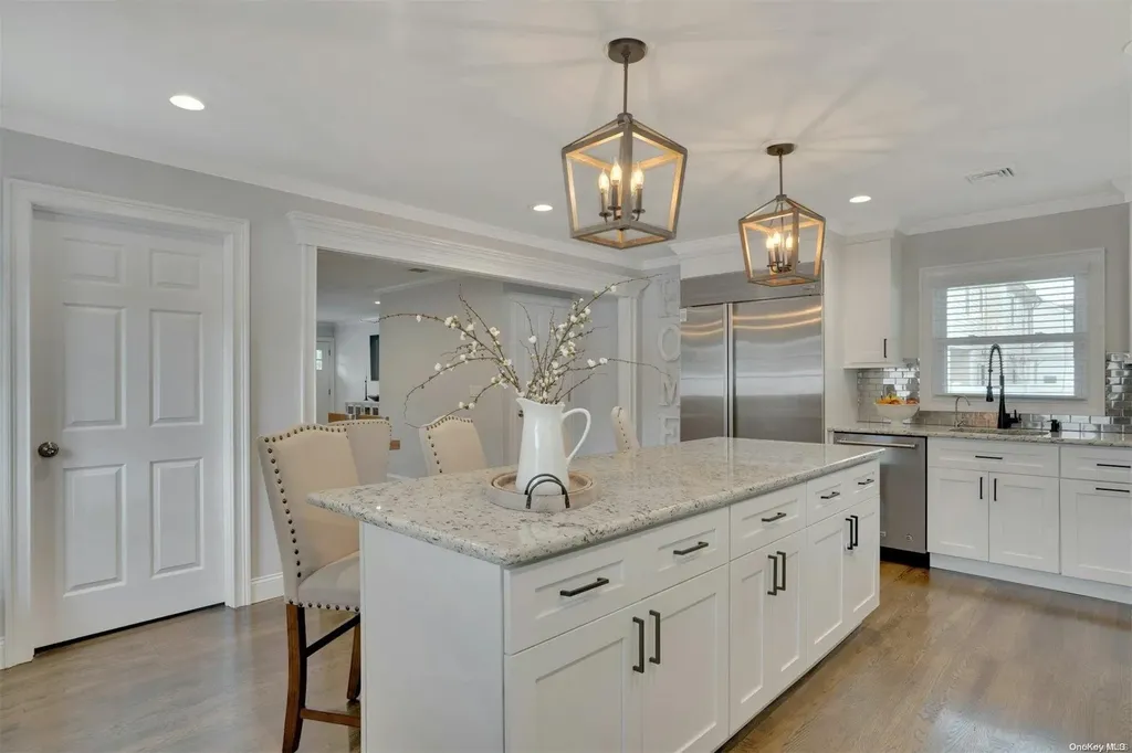 52 Terry Lane Commack NY 11725