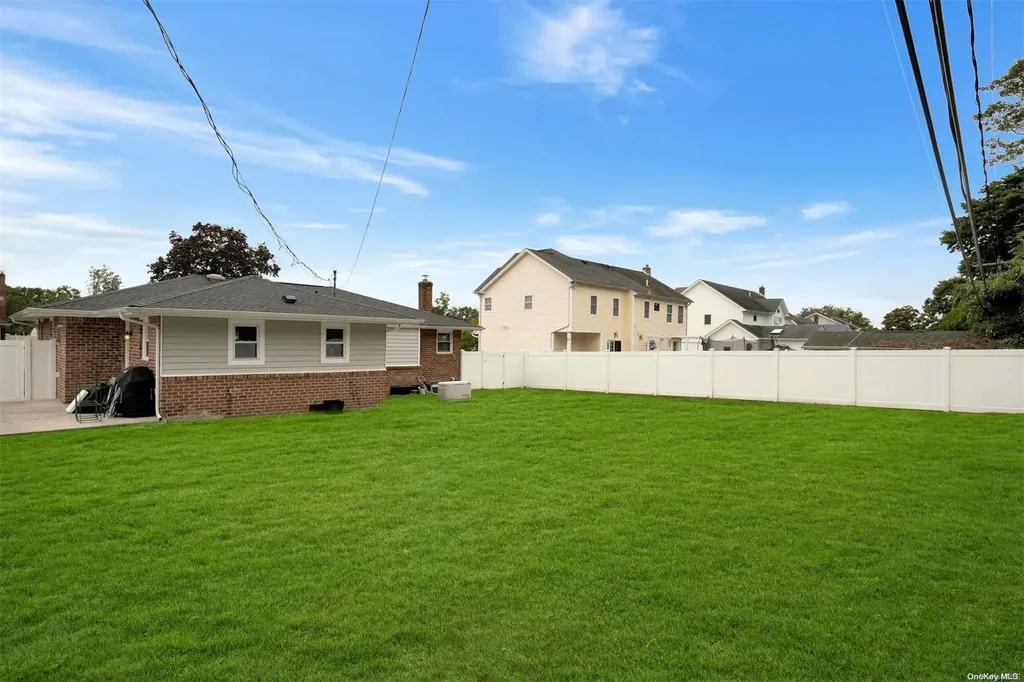 52 Terry Lane Commack NY 11725