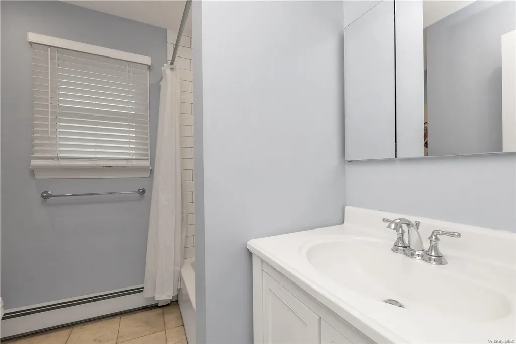 22 Overlook Drive Huntington NY 11743