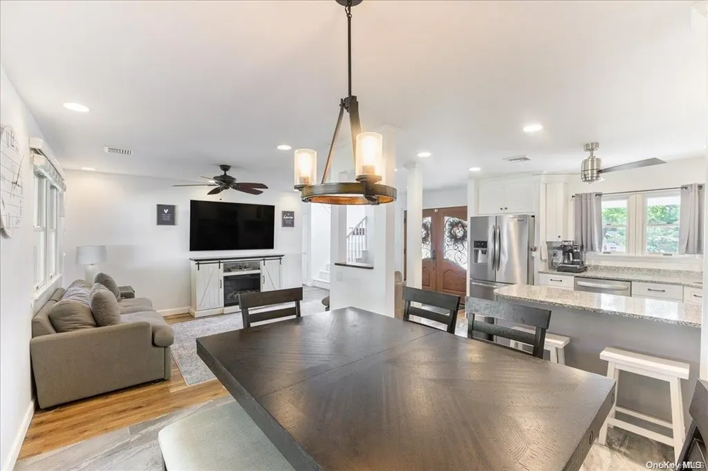 32 Bradley Drive Shoreham NY 11786