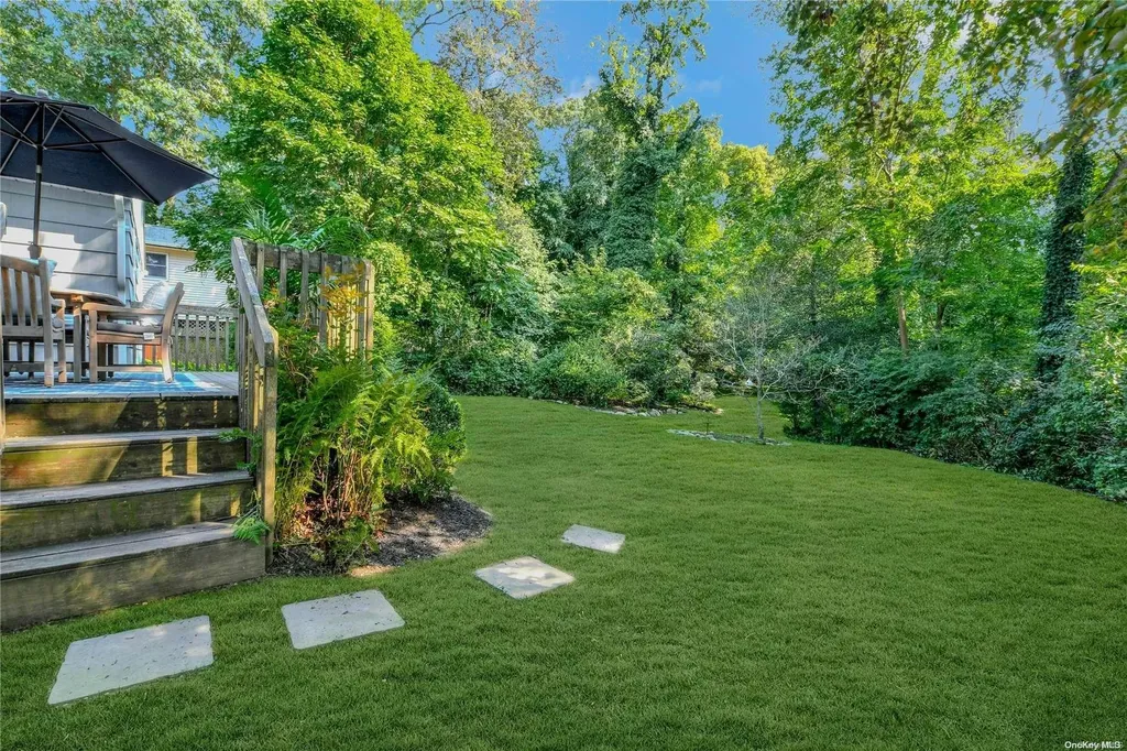 34 Cedar Drive Huntington NY 11743