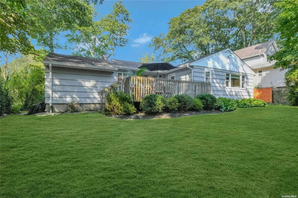 34 Cedar Drive Huntington NY 11743