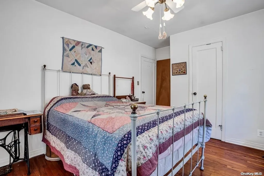 1756 Briar Place Merrick NY 11566