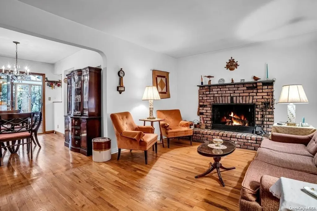 1756 Briar Place Merrick NY 11566