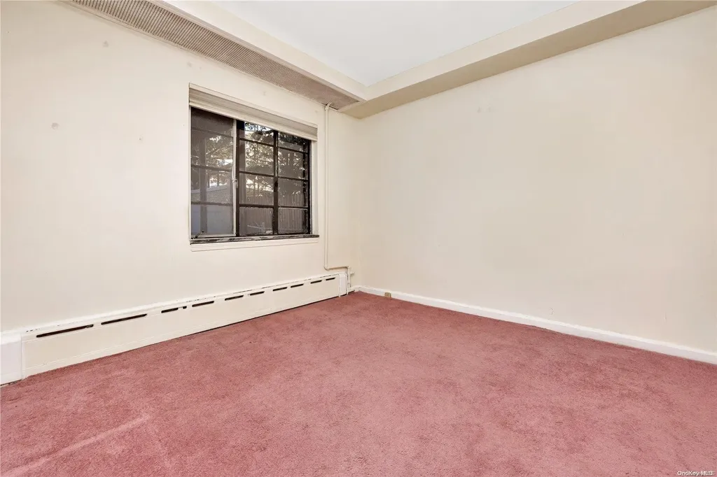 72-19 60th Avenue Maspeth NY 11378