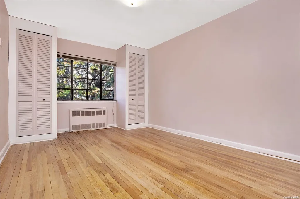 72-19 60th Avenue Maspeth NY 11378