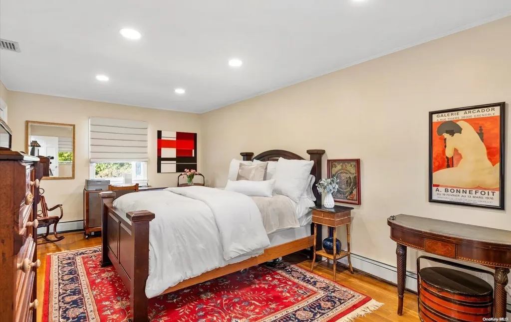 23 Donald Drive Syosset NY 11791