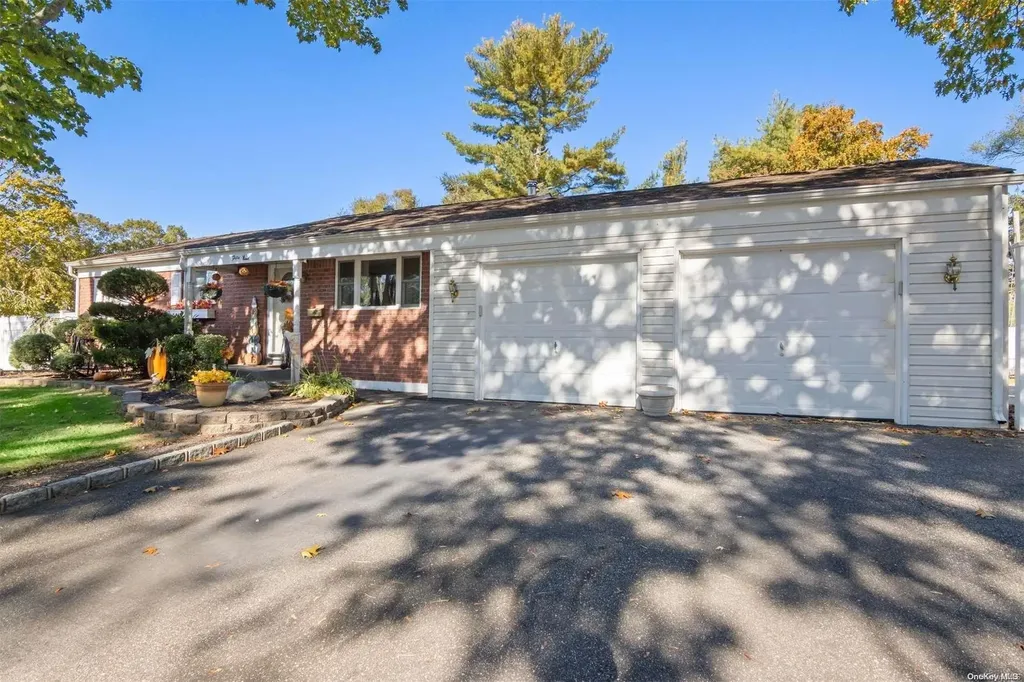 59 Bowdoin Road Centereach NY 11720