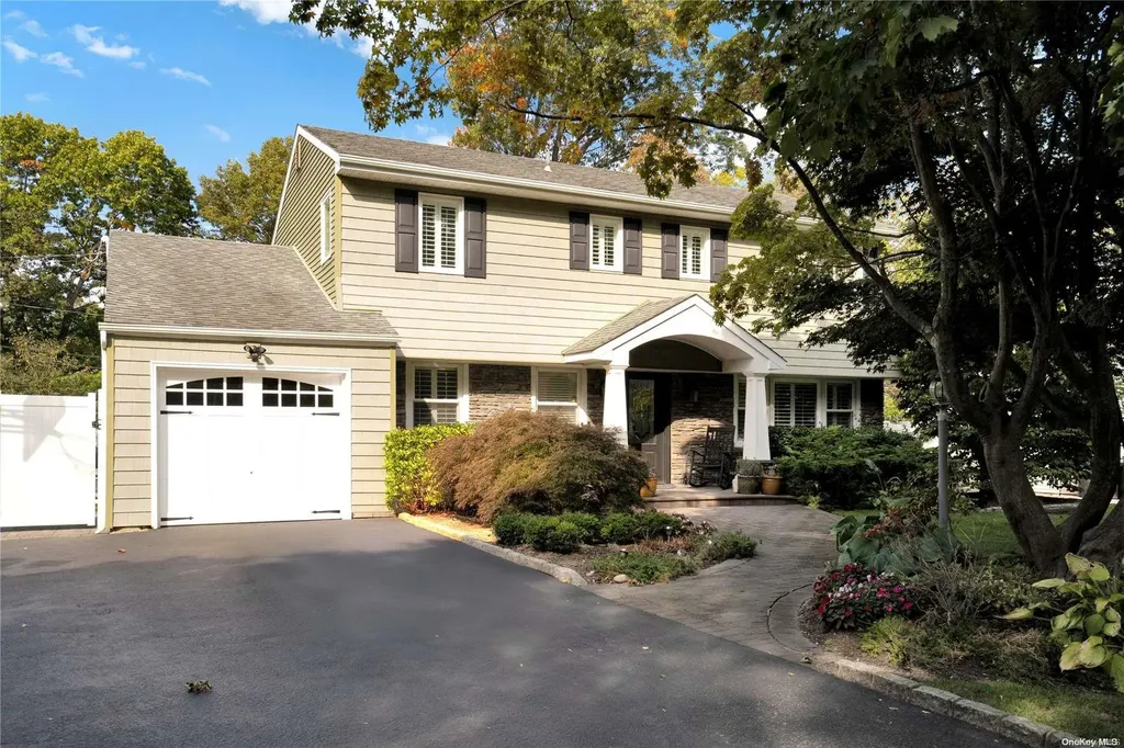 1 Arjay Lane Commack NY 11725