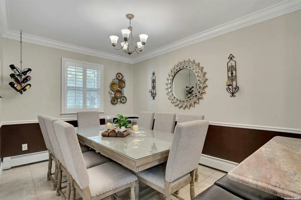1 Arjay Lane Commack NY 11725