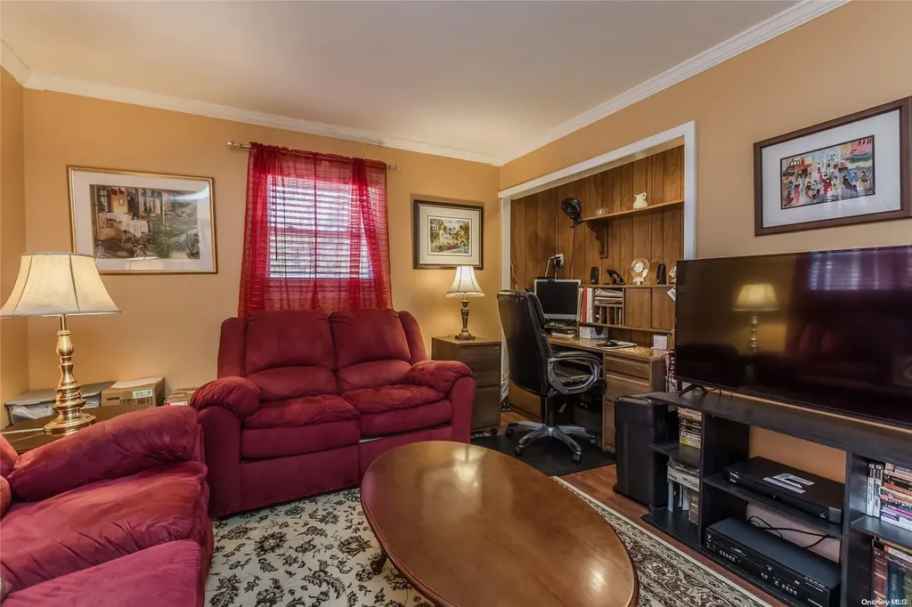 102 Monty Road Centereach NY 11720