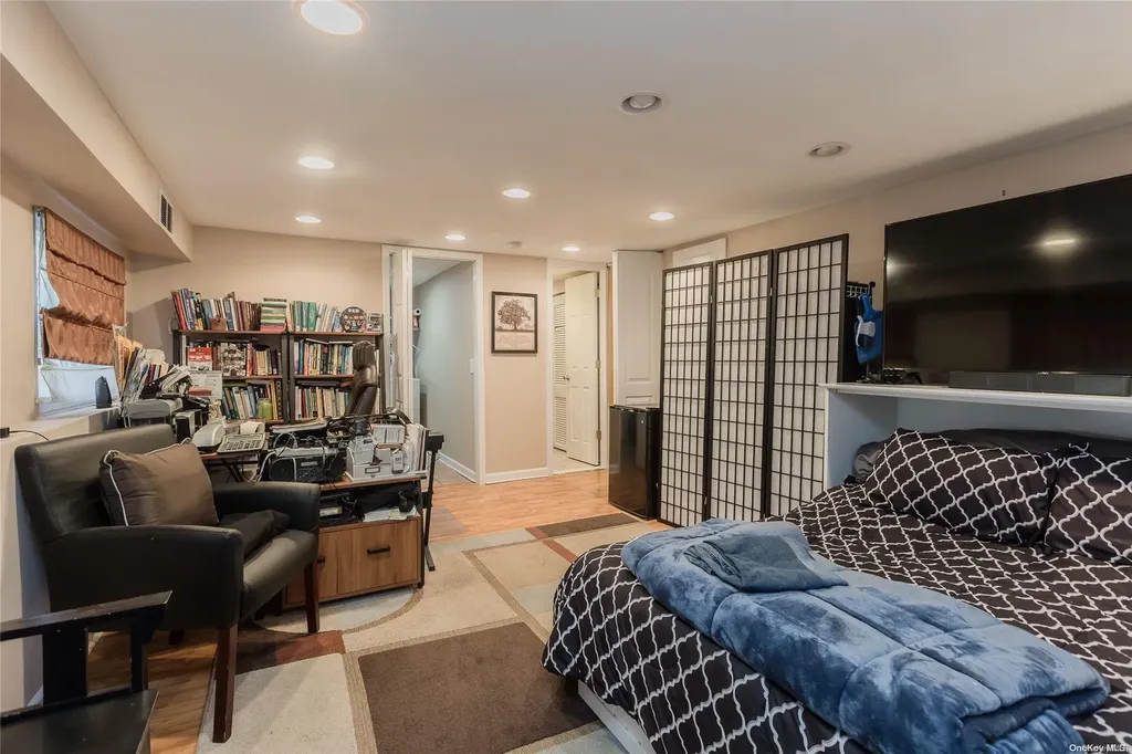 102 Monty Road Centereach NY 11720