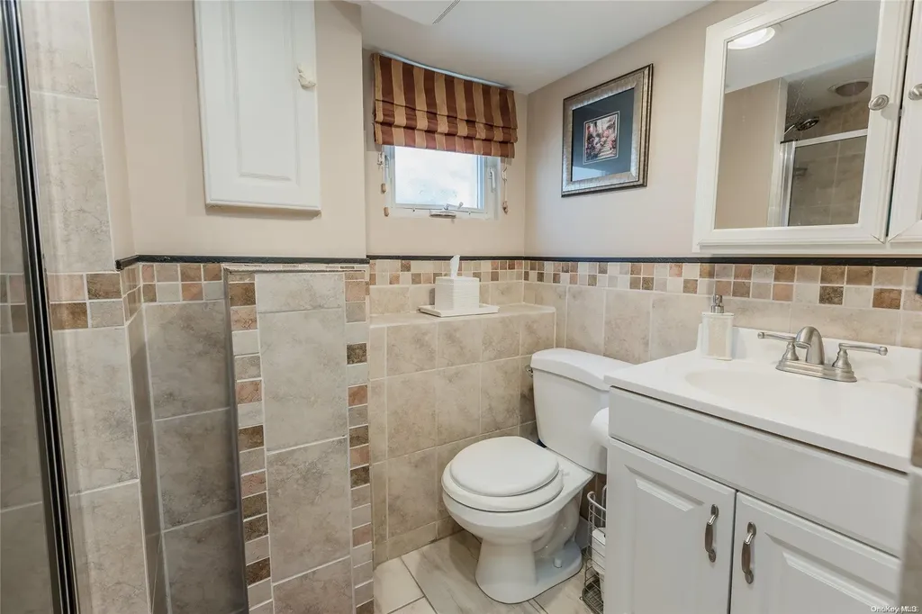 102 Monty Road Centereach NY 11720
